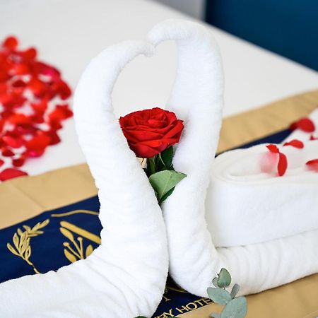 Arina Luxury Hotel - Vincom Tây Ninh מראה חיצוני תמונה
